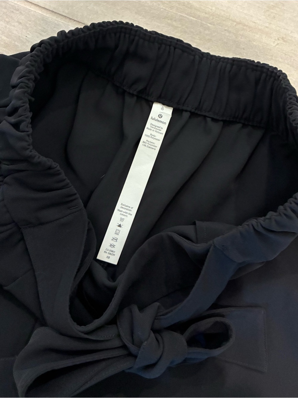 NWOT!! Lululemon Noir Short - Picture 8 of 10